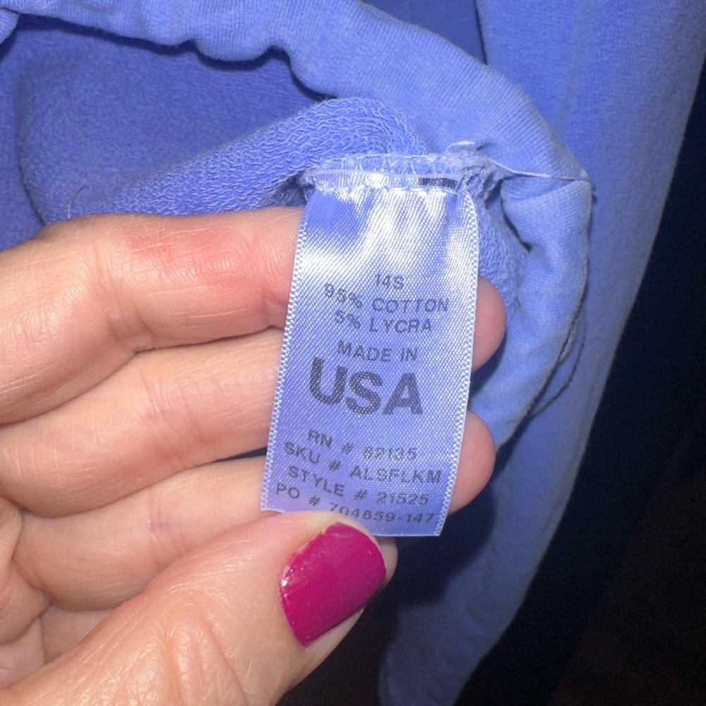XL/XXL Stretchy Fresh Produce Blue Distressed Sweatshirt. Runs small ! - Picture 12 of 15